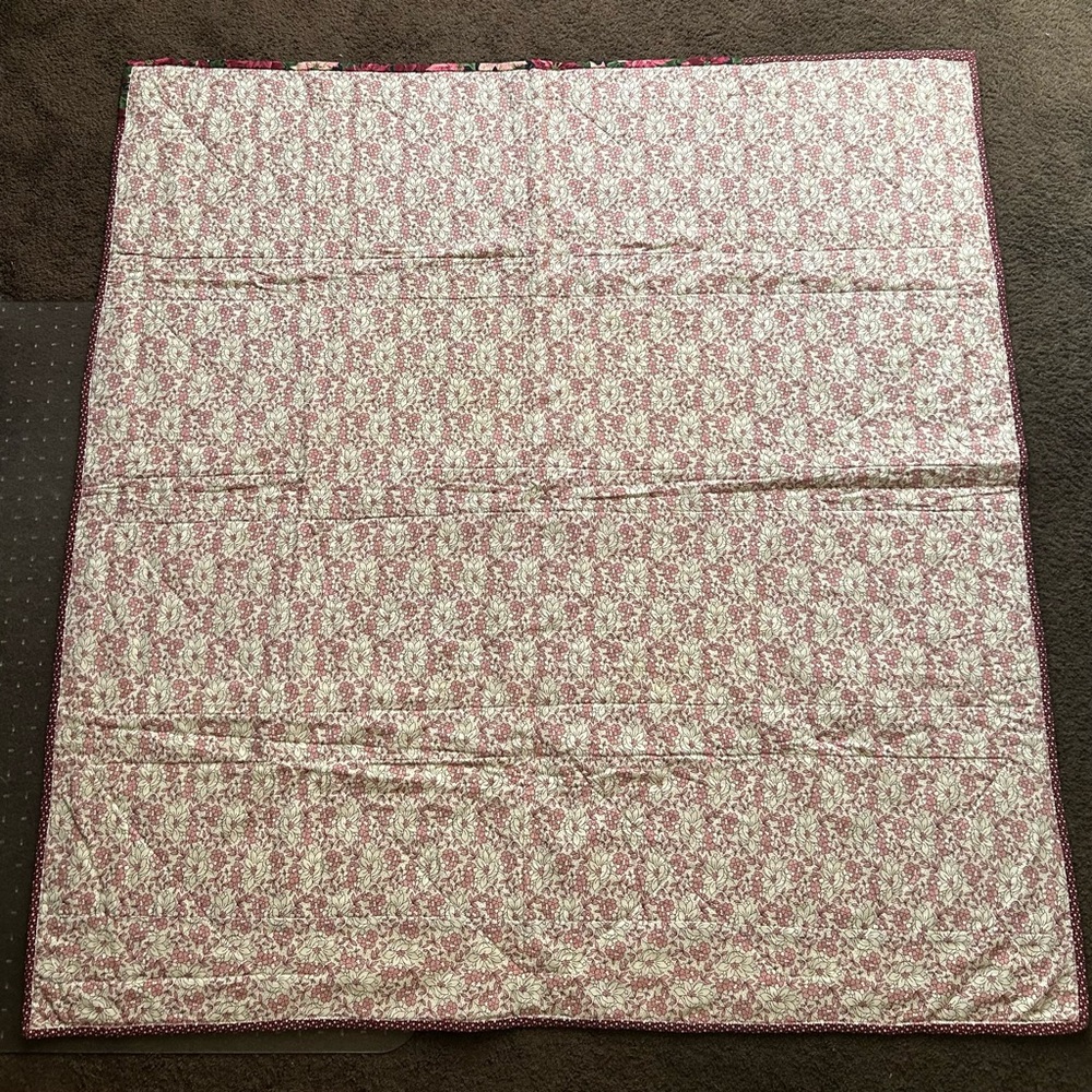 Country Cottage | Patchwork Lap Quilt - Picture 14 of 15